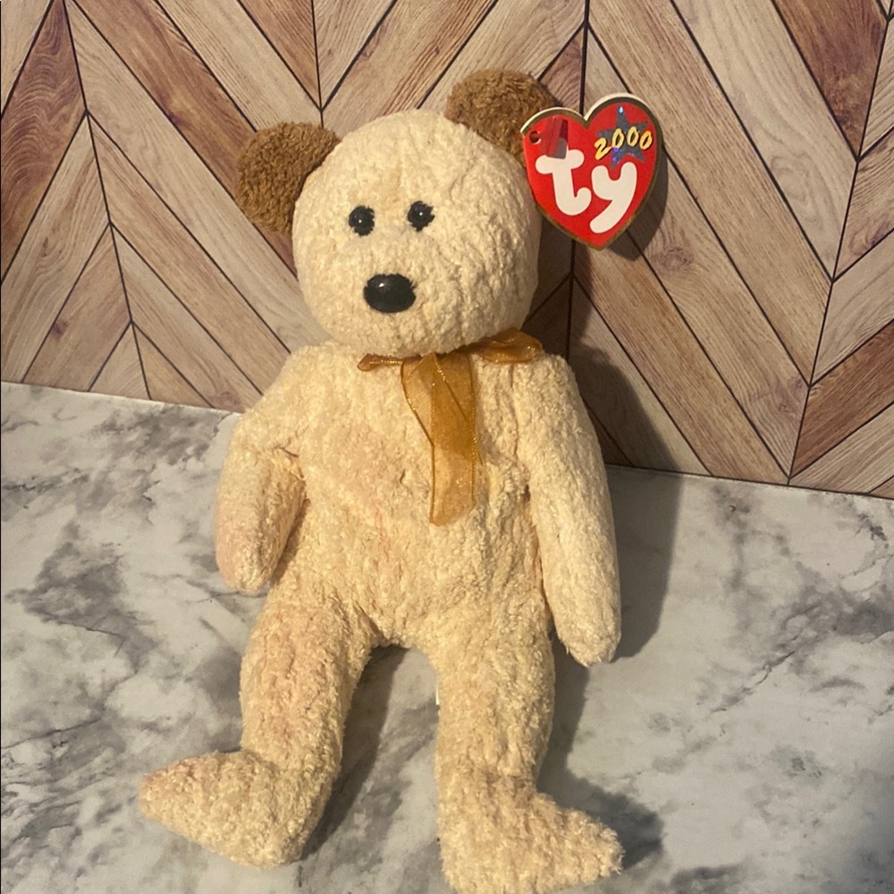 Huggy 2000 Edition Ty Cream and Brown Teddy Bear